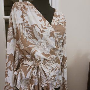 Brand New With Tags Bali Tropic Classic Crop Long Sleeve Full-Wrap Top